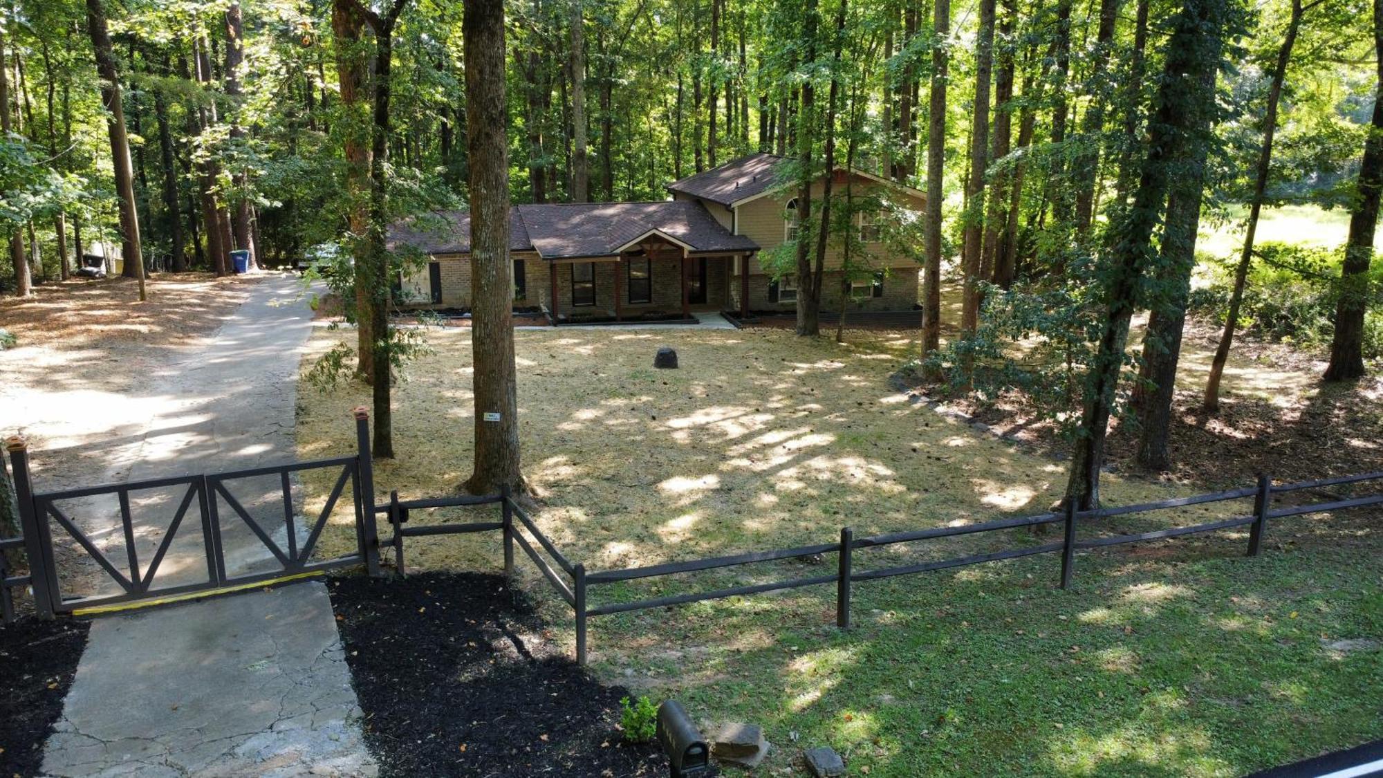Wolf Creek Lodge Атланта Экстерьер фото